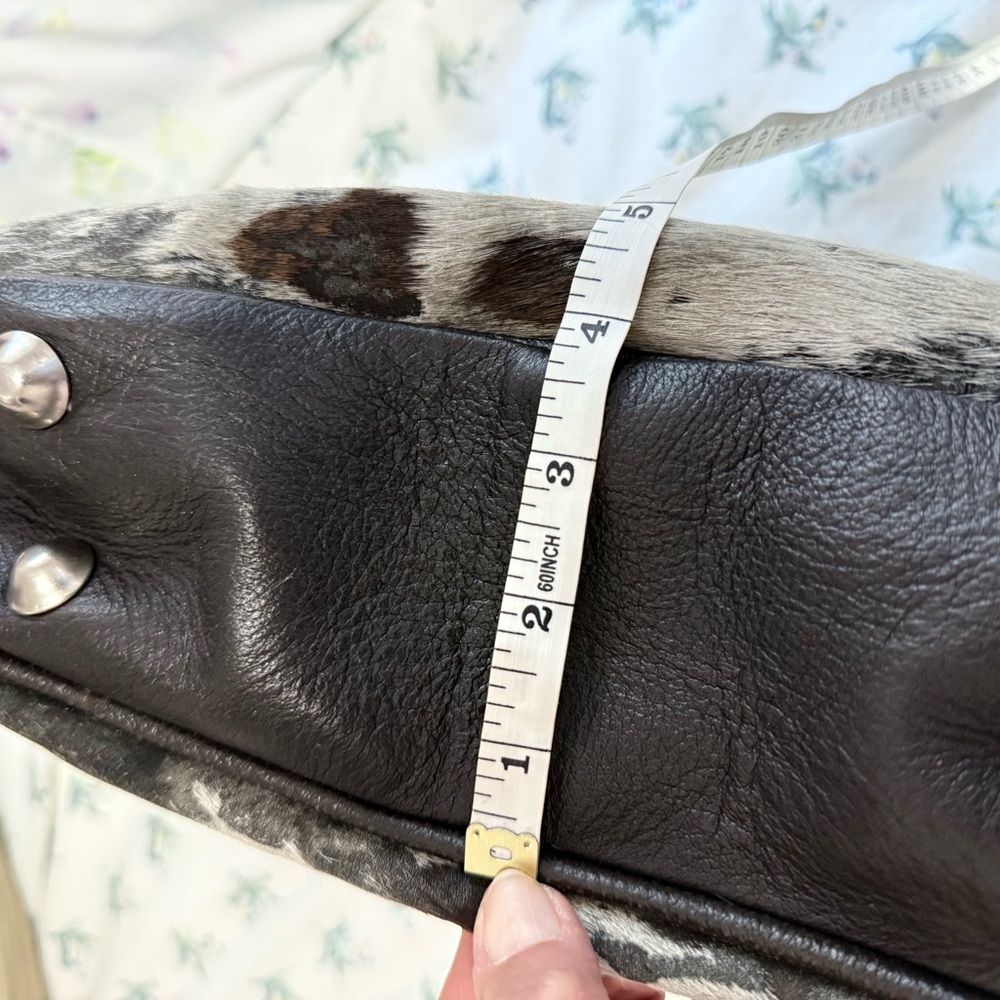 Cowhide Leather Black and White Women's Purse. NEW! - Picture 15 of 16